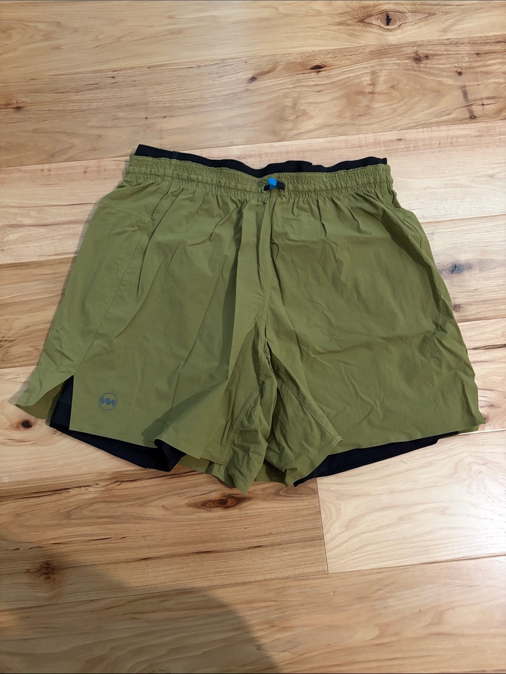 Janji Men's Olive Green 7” Multi Short